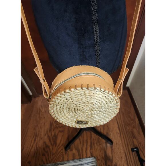 Bath & Body Works STRAW CROSSBODY Cosmetic or Beach Bag Boho Style - Picture 3 of 10